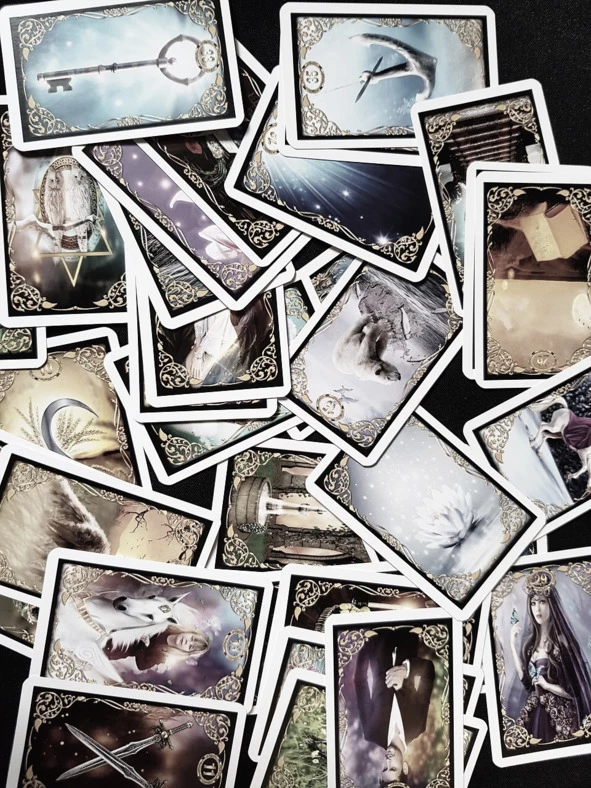 Иллюстрация к книге — Мю Цефея. Игры и Имена [image0_5de038d45dd0420006b544fd_jpg.webp]