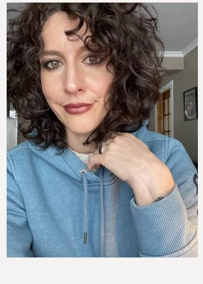 Иллюстрация к книге — Истребительница [book-illustration-1.webp]