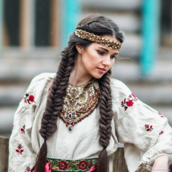 Иллюстрация к книге — Жена кузнеца [book-illustration-9.webp]