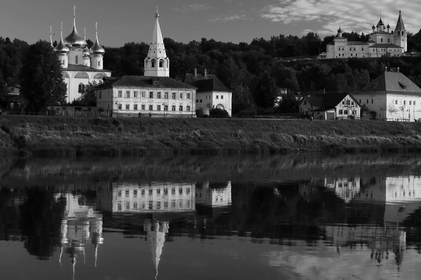 Иллюстрация к книге — Кот мяукнул в третий раз [_6.webp]