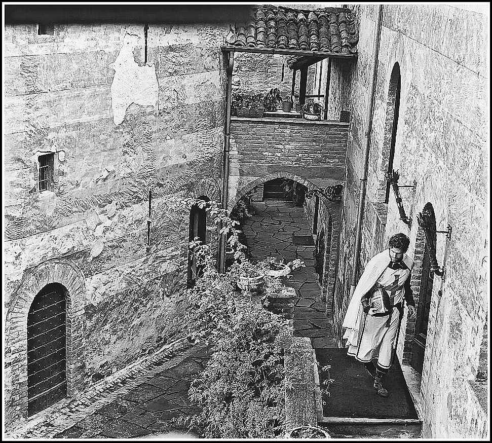 Иллюстрация к книге — Следствие по делу призрака [_10.webp]