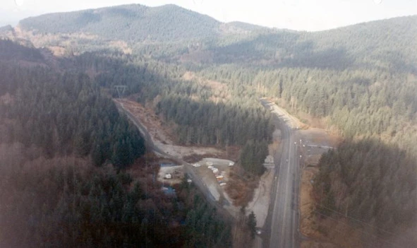 Иллюстрация к книге — Тед. Настоящая история самого знаменитого серийного убийцы Америки. Книга I [book-illustration-9.webp]