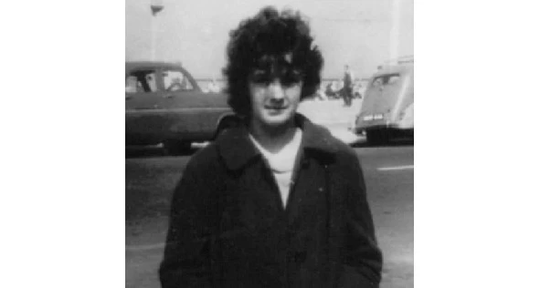 Иллюстрация к книге — Раздеватель. Хаммерсмитские убийства [book-illustration-36.webp]