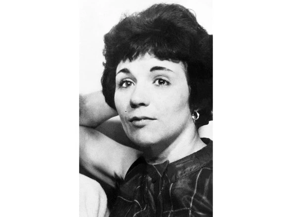 Иллюстрация к книге — Раздеватель. Хаммерсмитские убийства [book-illustration-61.webp]