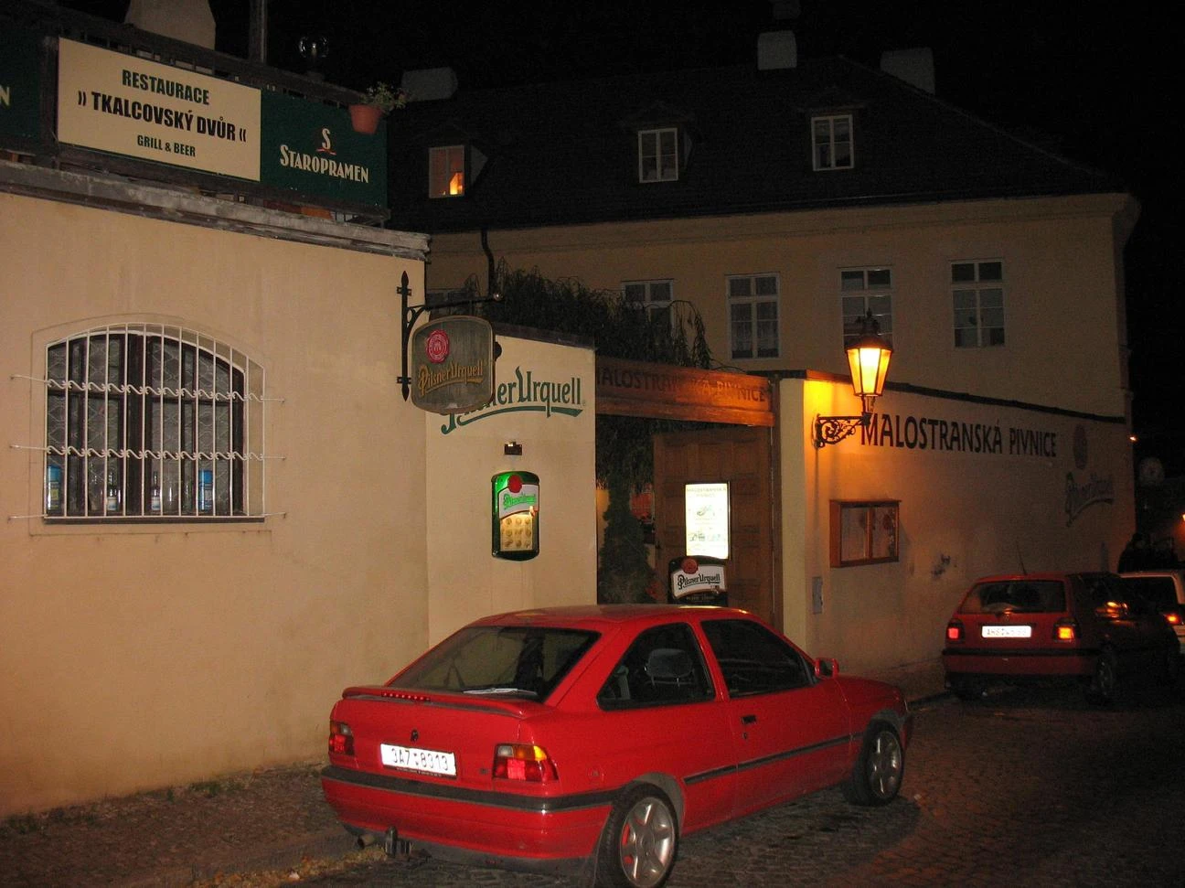 Иллюстрация к книге — Немного любви [book-illustration-16.webp]