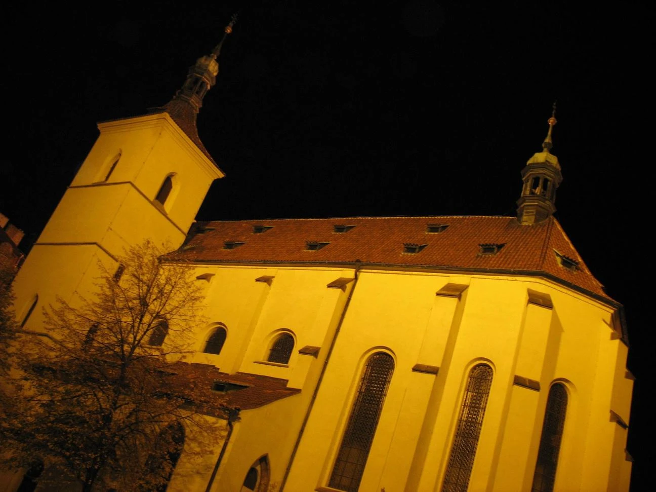 Иллюстрация к книге — Немного любви [book-illustration-20.webp]