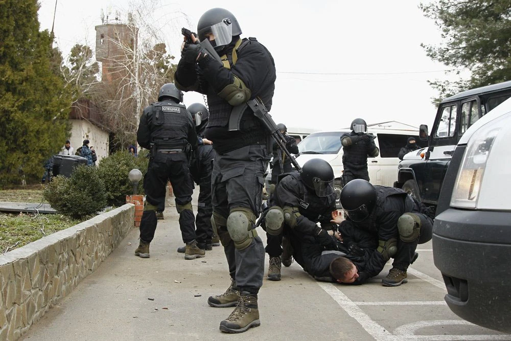 Иллюстрация к книге — За буйки заплывать – разрешается! [book-illustration-19.webp]