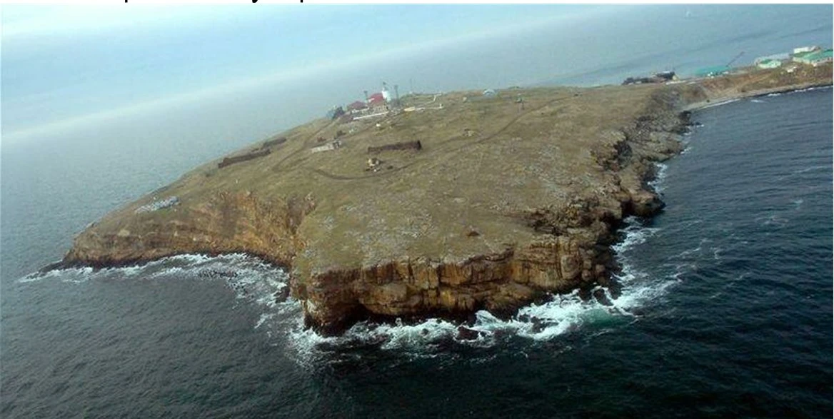 Иллюстрация к книге — Живые! Помните погибших моряков! Книга 2 [book-illustration-13.webp]