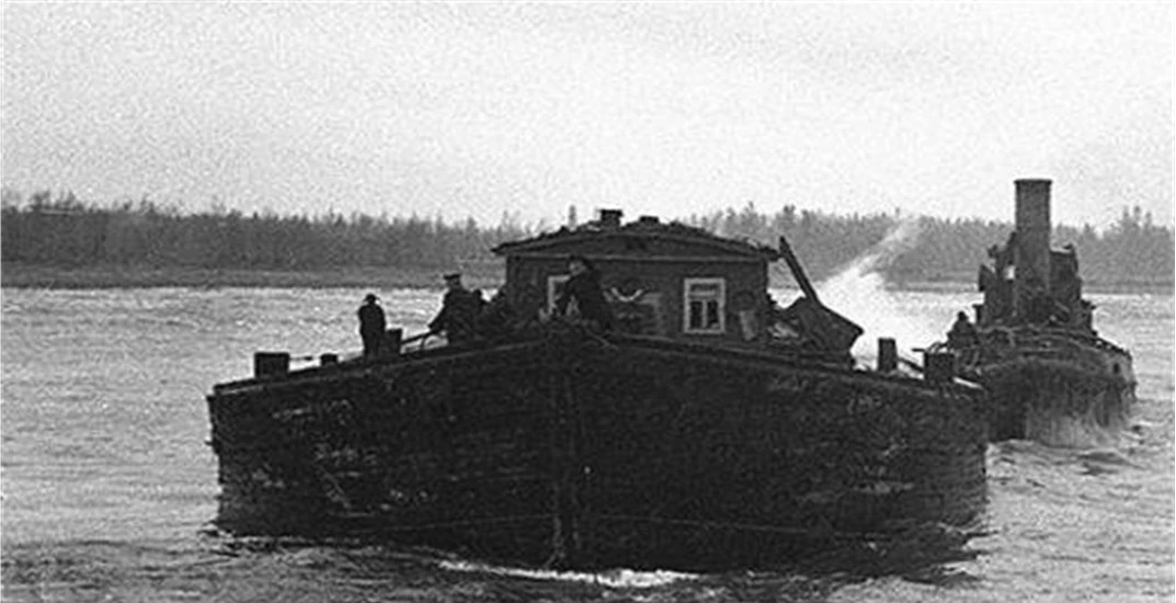 Иллюстрация к книге — Живые! Помните погибших моряков! Книга 2 [book-illustration-25.webp]