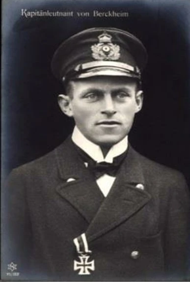 Иллюстрация к книге — Живые! Помните погибших моряков! Книга 2 [book-illustration-34.webp]