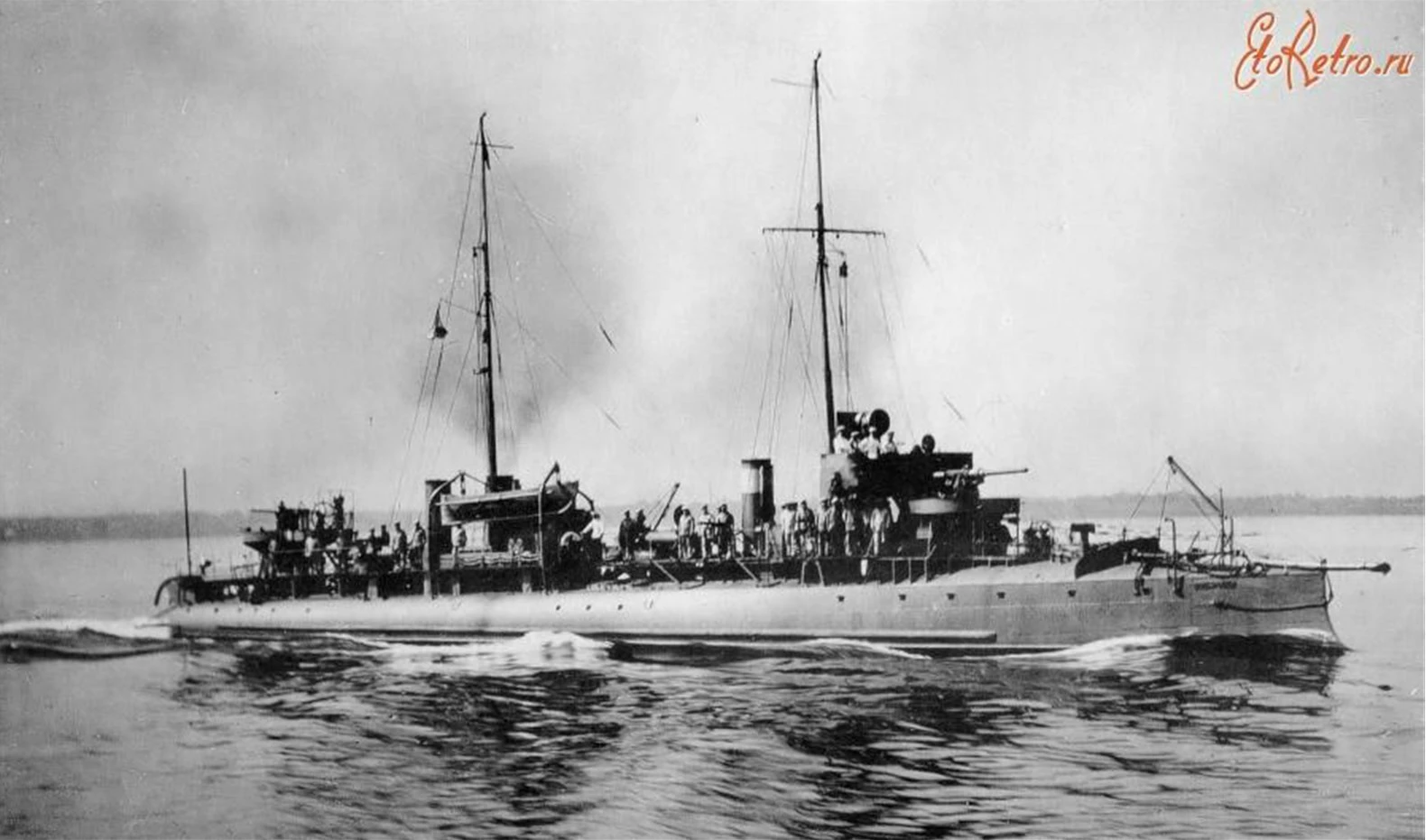 Иллюстрация к книге — Живые! Помните погибших моряков! Книга 2 [book-illustration-4.webp]