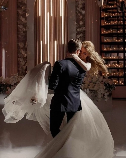 Иллюстрация к книге — Его одержимость [book-illustration-10.webp]