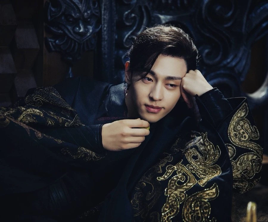 Иллюстрация к книге — Царская невеста [book-illustration-3.webp]