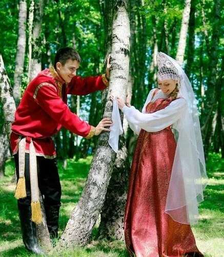 Иллюстрация к книге — Наследники Вещего Олега. Годы золотой славы [book-illustration-23.webp]